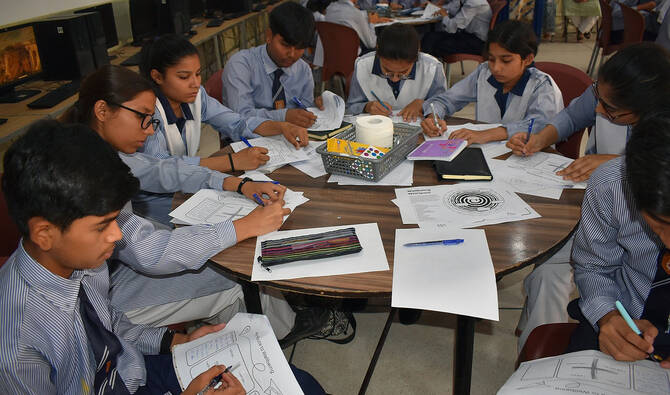 Kashif Mirza Rejects Proposal for Further School Closures, Calls Education a Fundamental Right